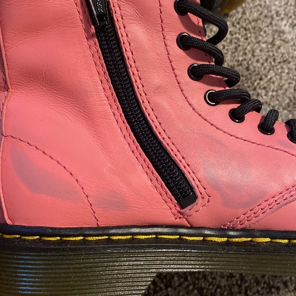 Dr. Martens pink boots size 1 - Picture 10 of 10